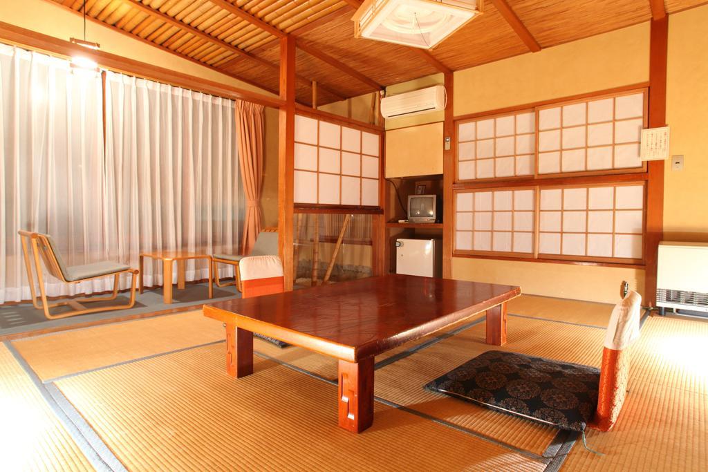 Hatsunoyu Yamanouchi  Chambre photo