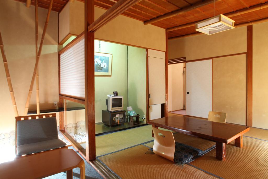 Hatsunoyu Yamanouchi  Chambre photo